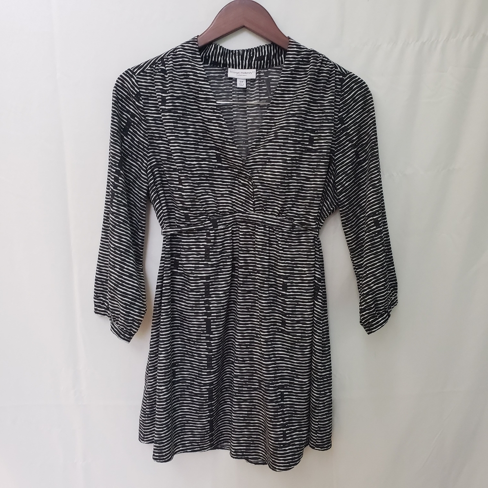 Liz Lange Maternity - Babydoll Shirt - Sz S